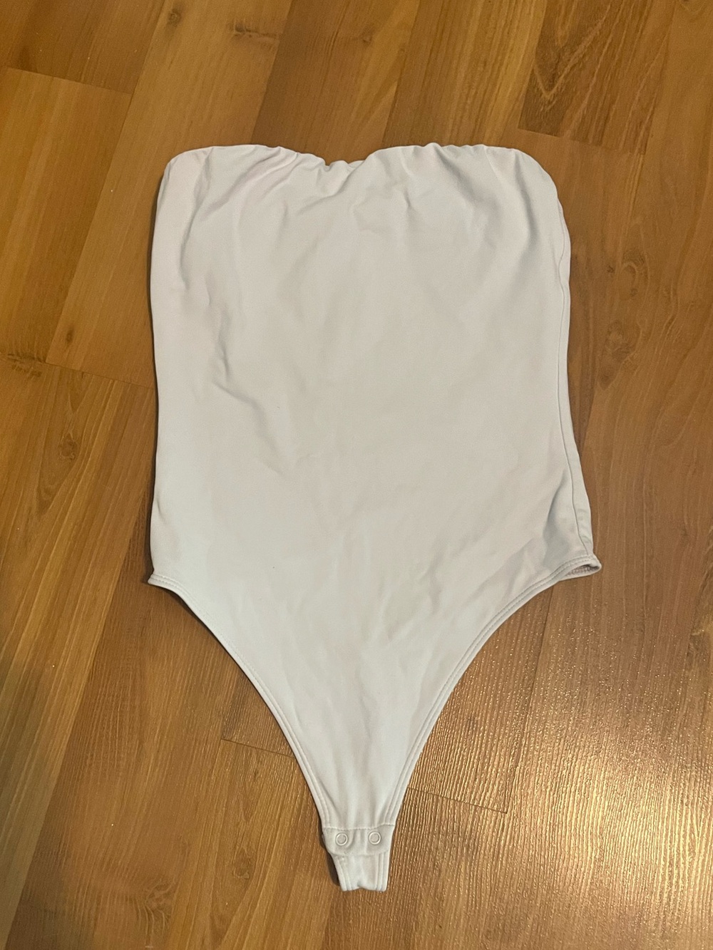 Aritzia x Babaton Strapless Contour Bodysuit